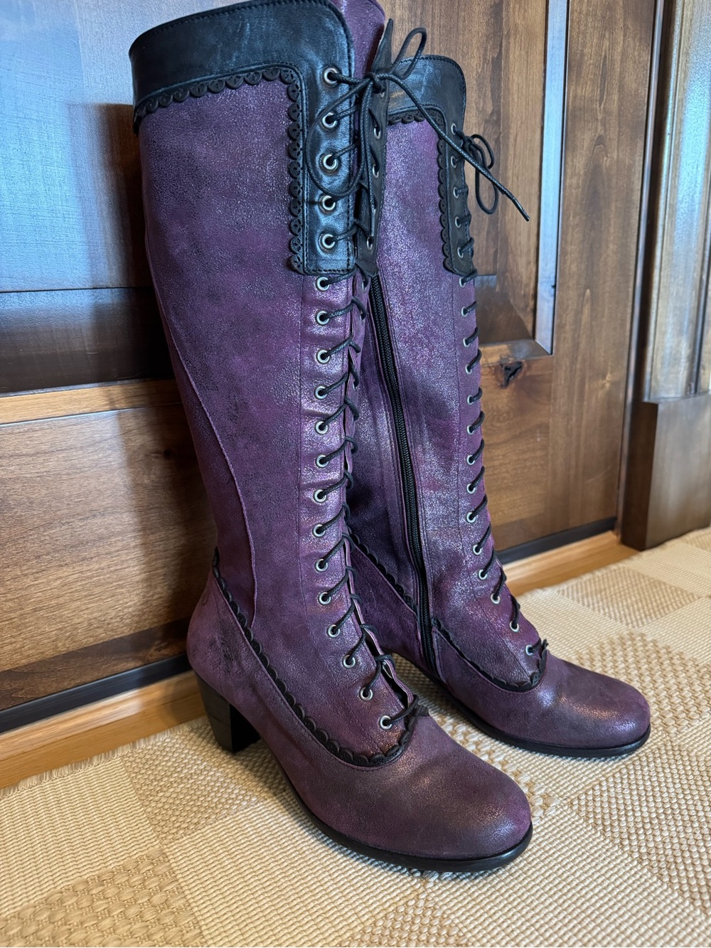 Casta Lace-Up Leather Boots Metallic Amethyst/Purple